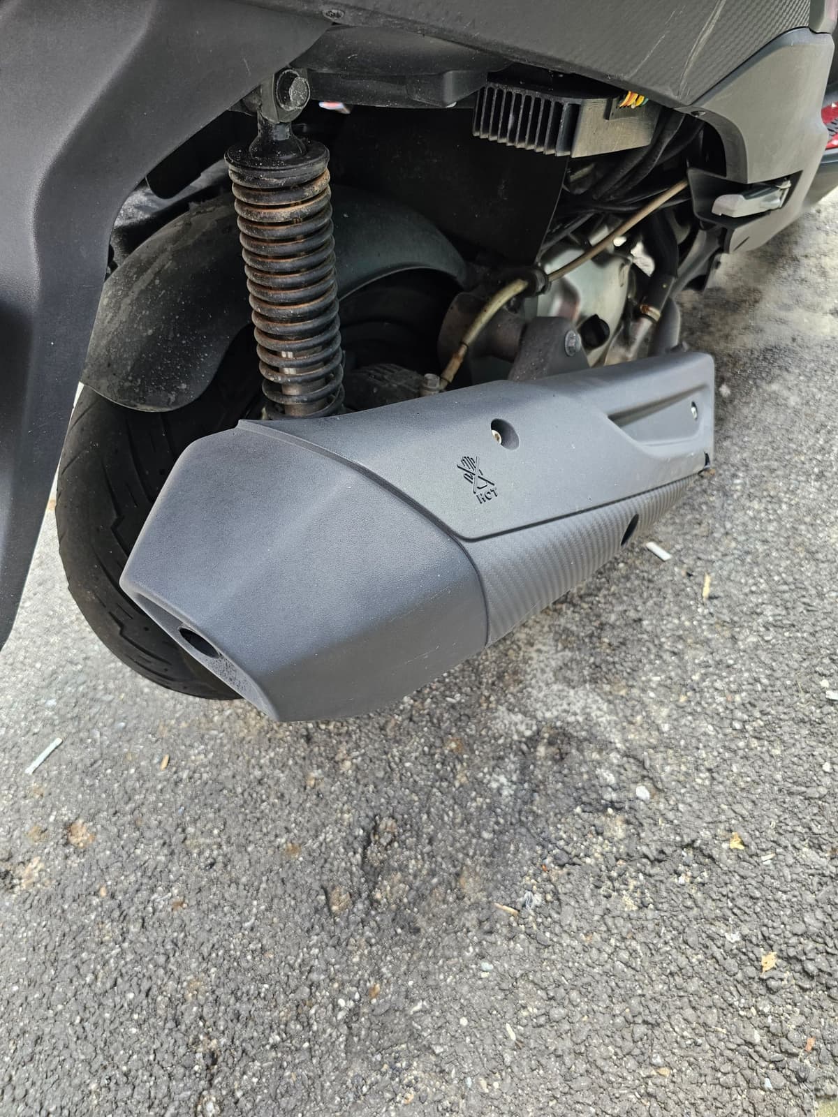 SYM 조이맥스 Z 300 플러스 ABS 9