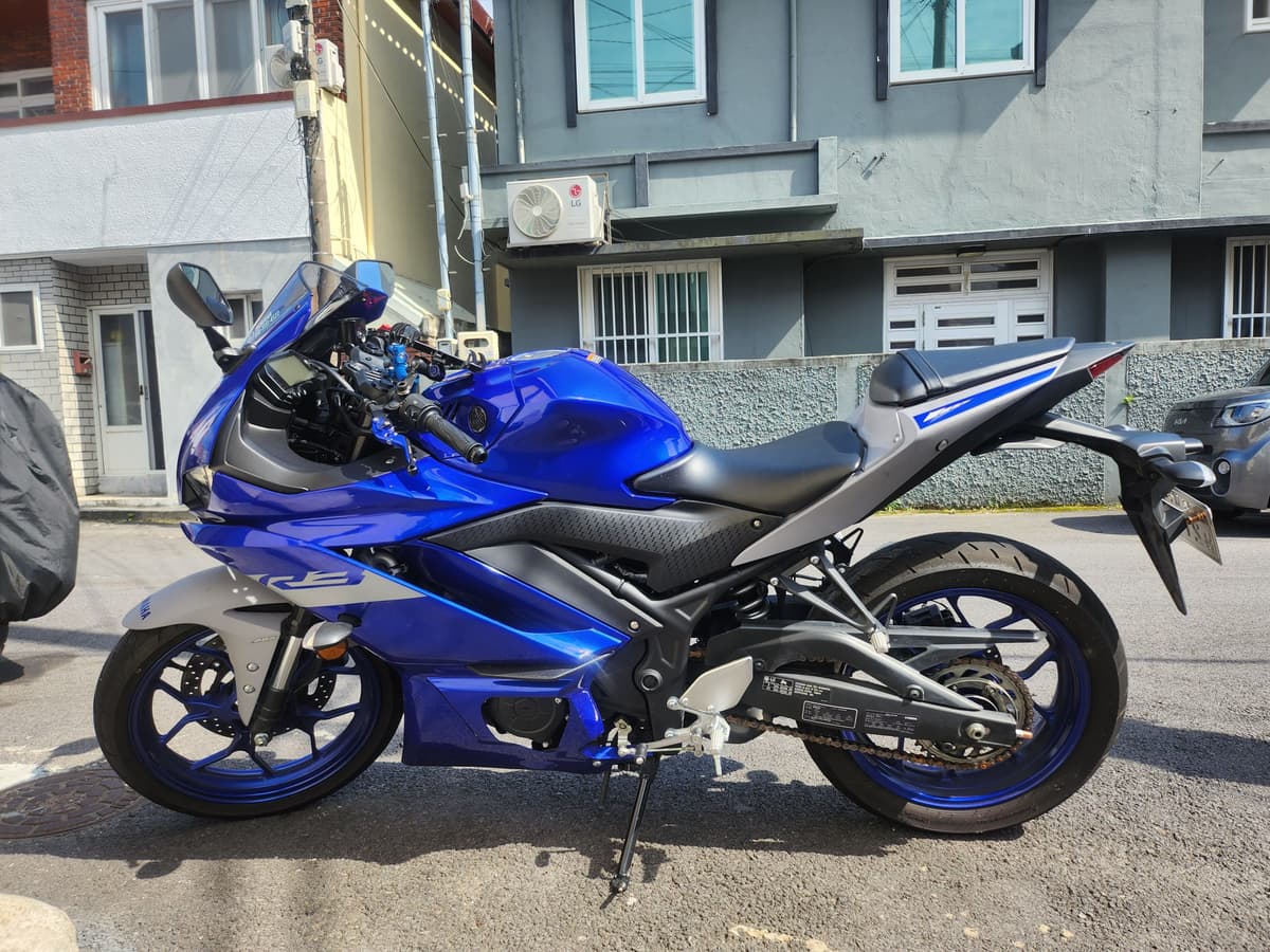야마하 YZF R3 2