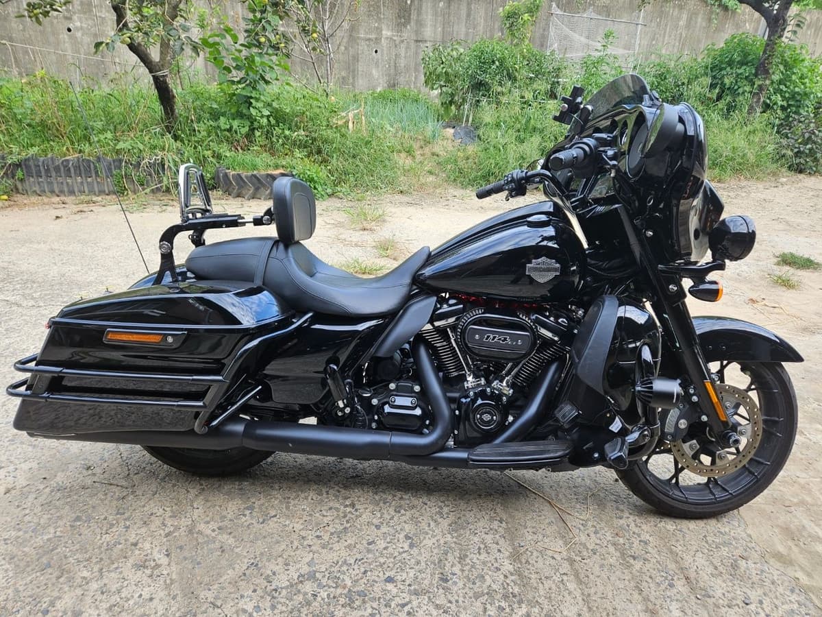 할리데이비슨 스트리트 글라이드 스페셜 1