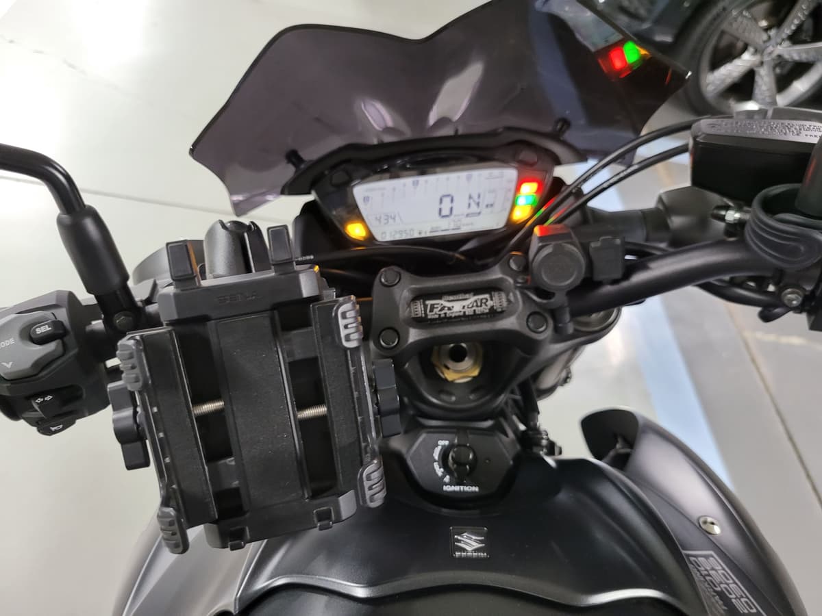 스즈키 GSX S 1000 more