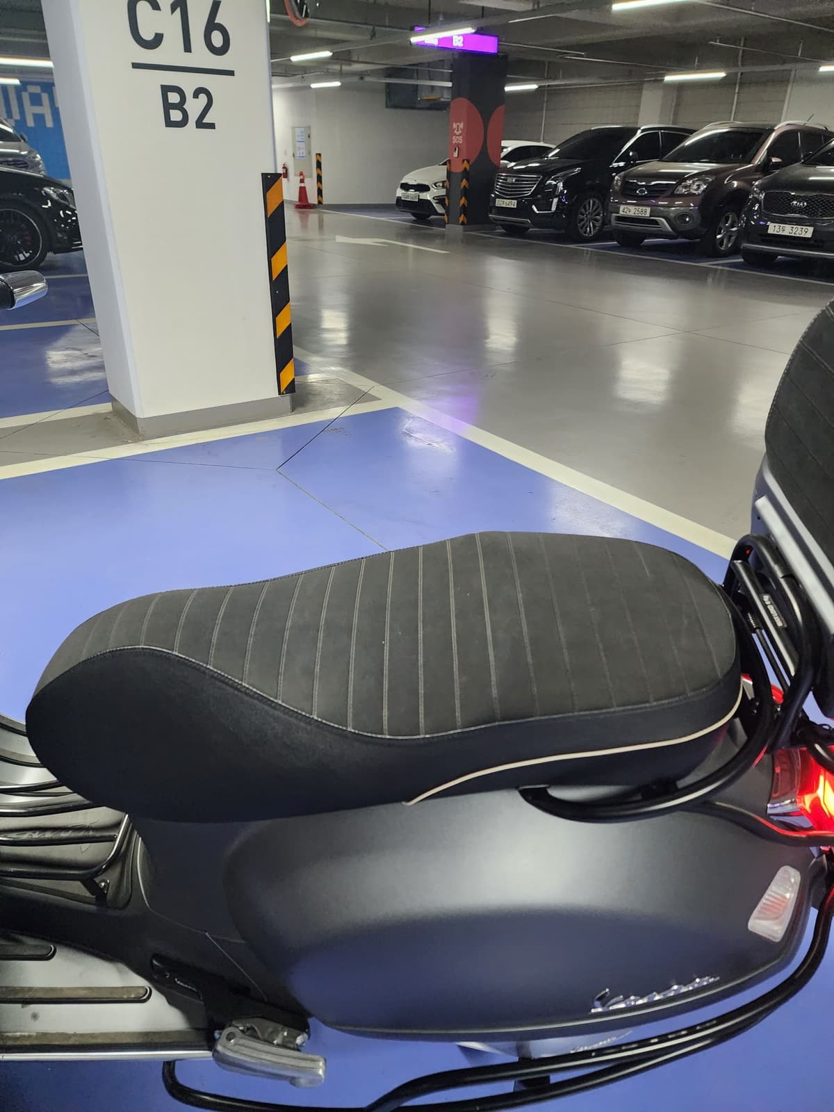 베스파 GTV 300 세이조르니 more