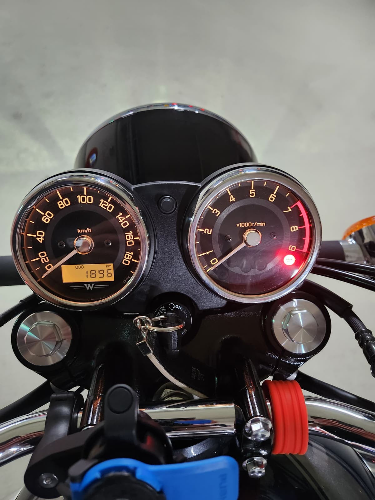 가와사키 W 800 5