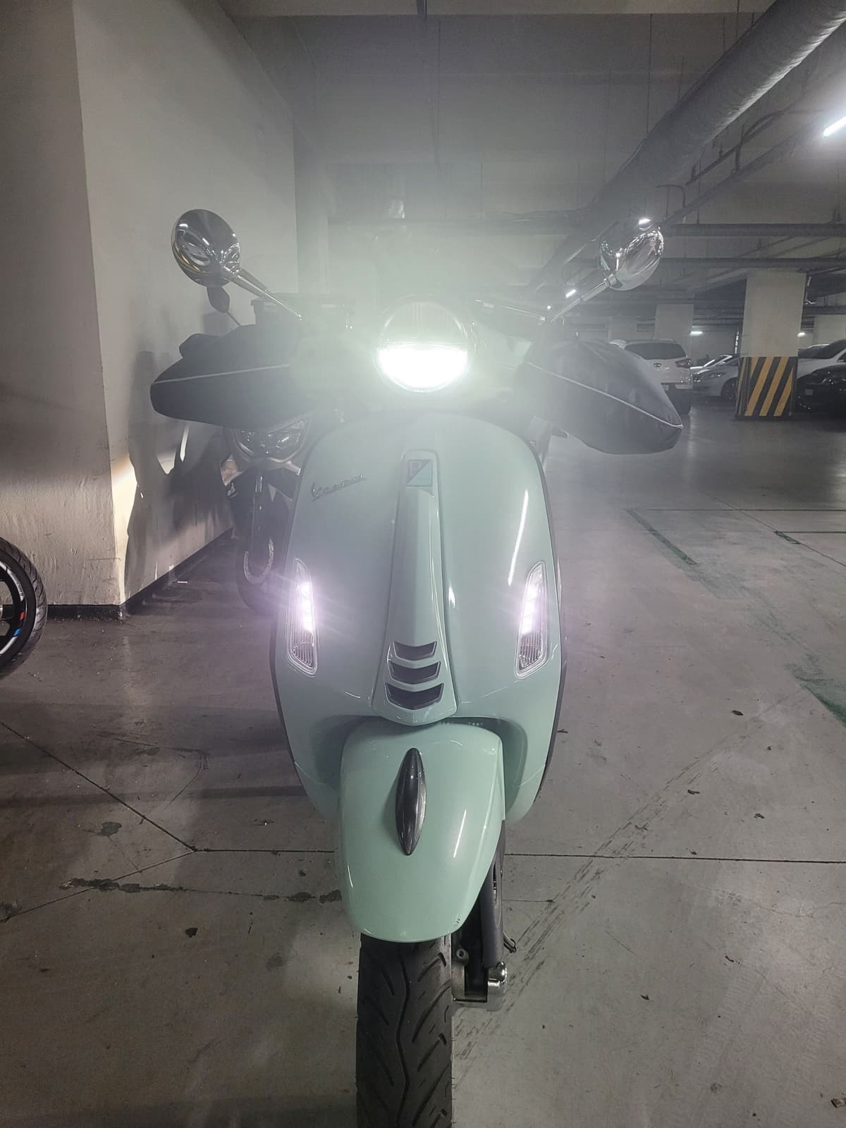 베스파 프리마베라 125 3