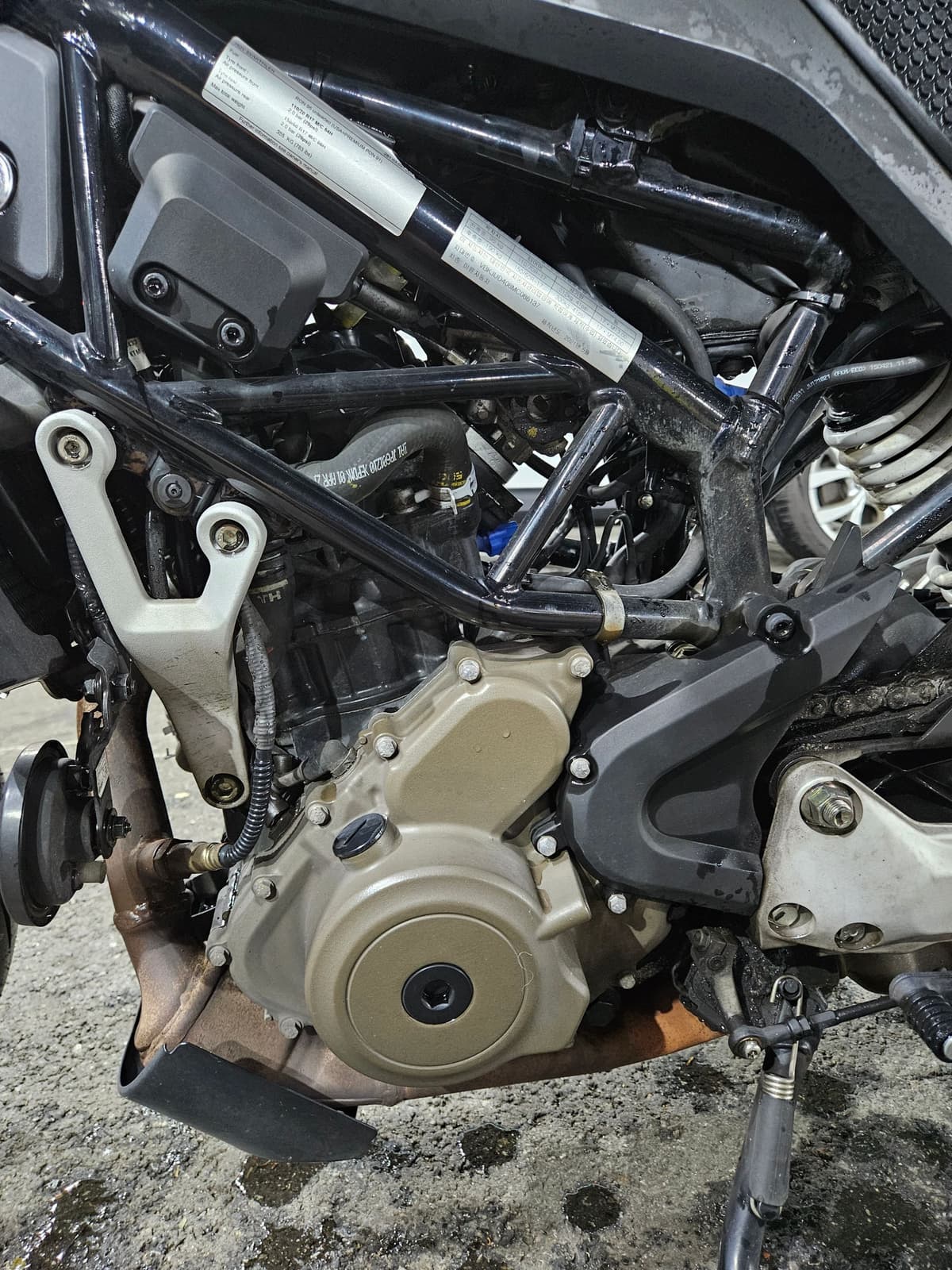 허스크바나 스바르트필렌 250 7