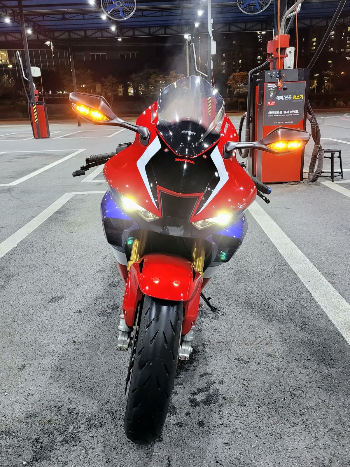 혼다 CBR 1000 RR-R 파이어블레이드 SP 3