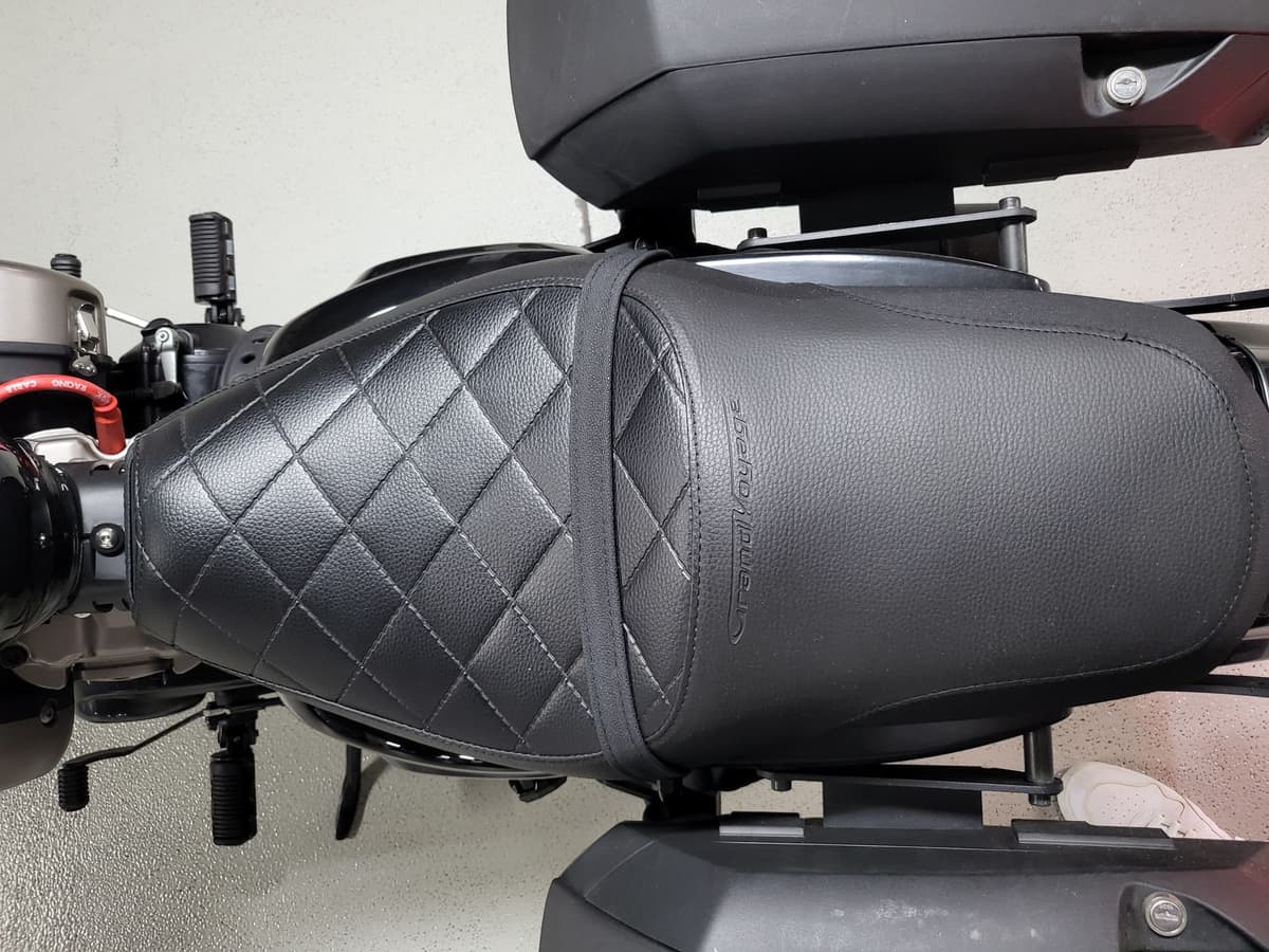 KR모터스 아퀼라 300 SS 8