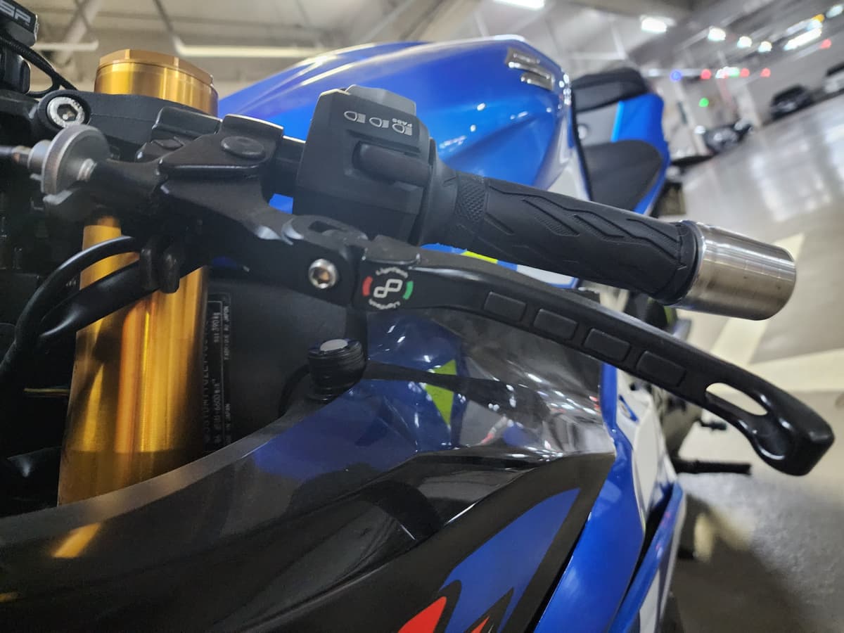 스즈키 GSX R 1000 R more