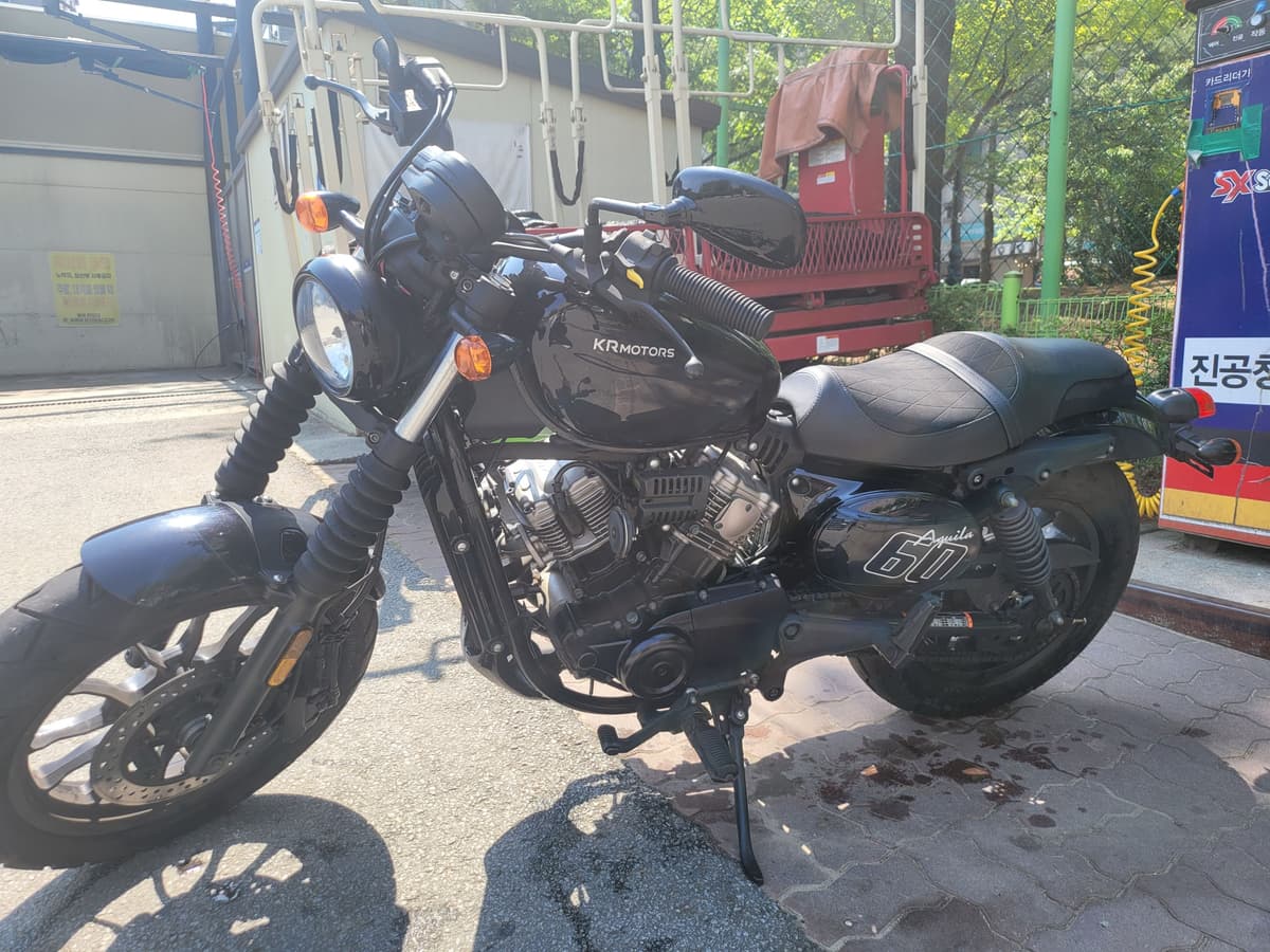 KR모터스 아퀼라 125 2