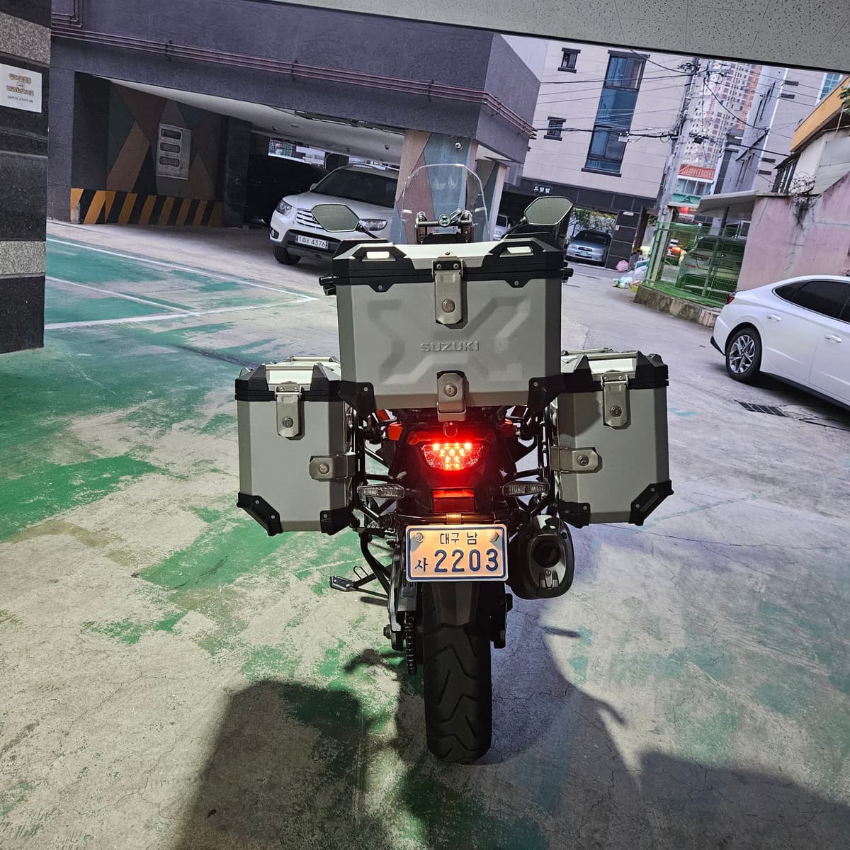 스즈키 브이스트롬 1050 XT 4