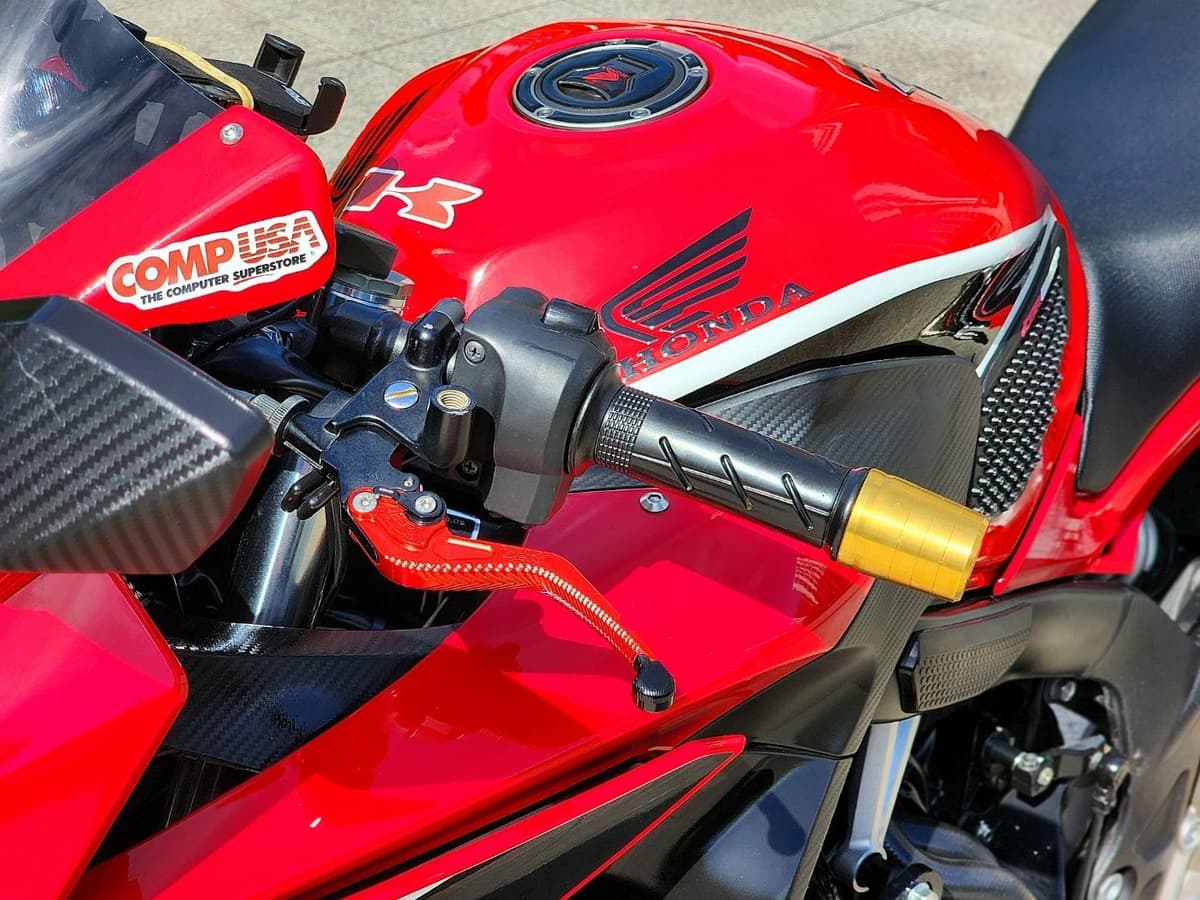 혼다 CBR 650 F more