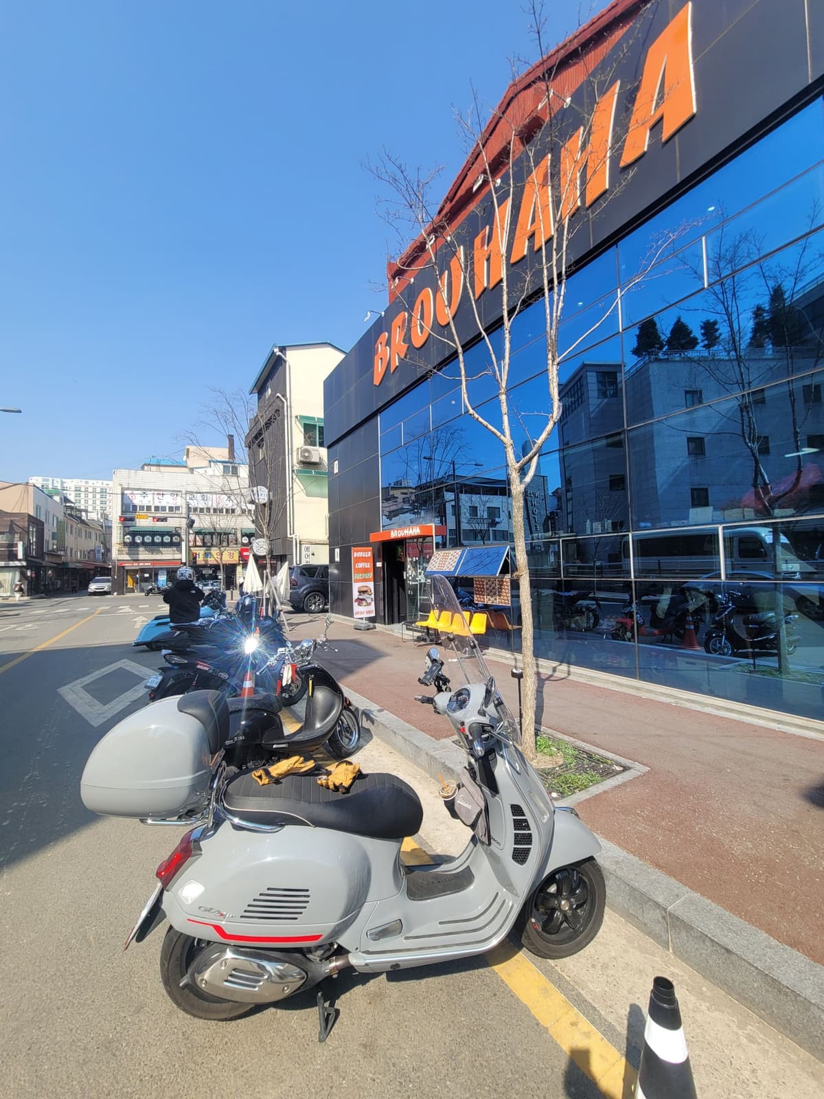 베스파 GTS 300 슈퍼테크 4