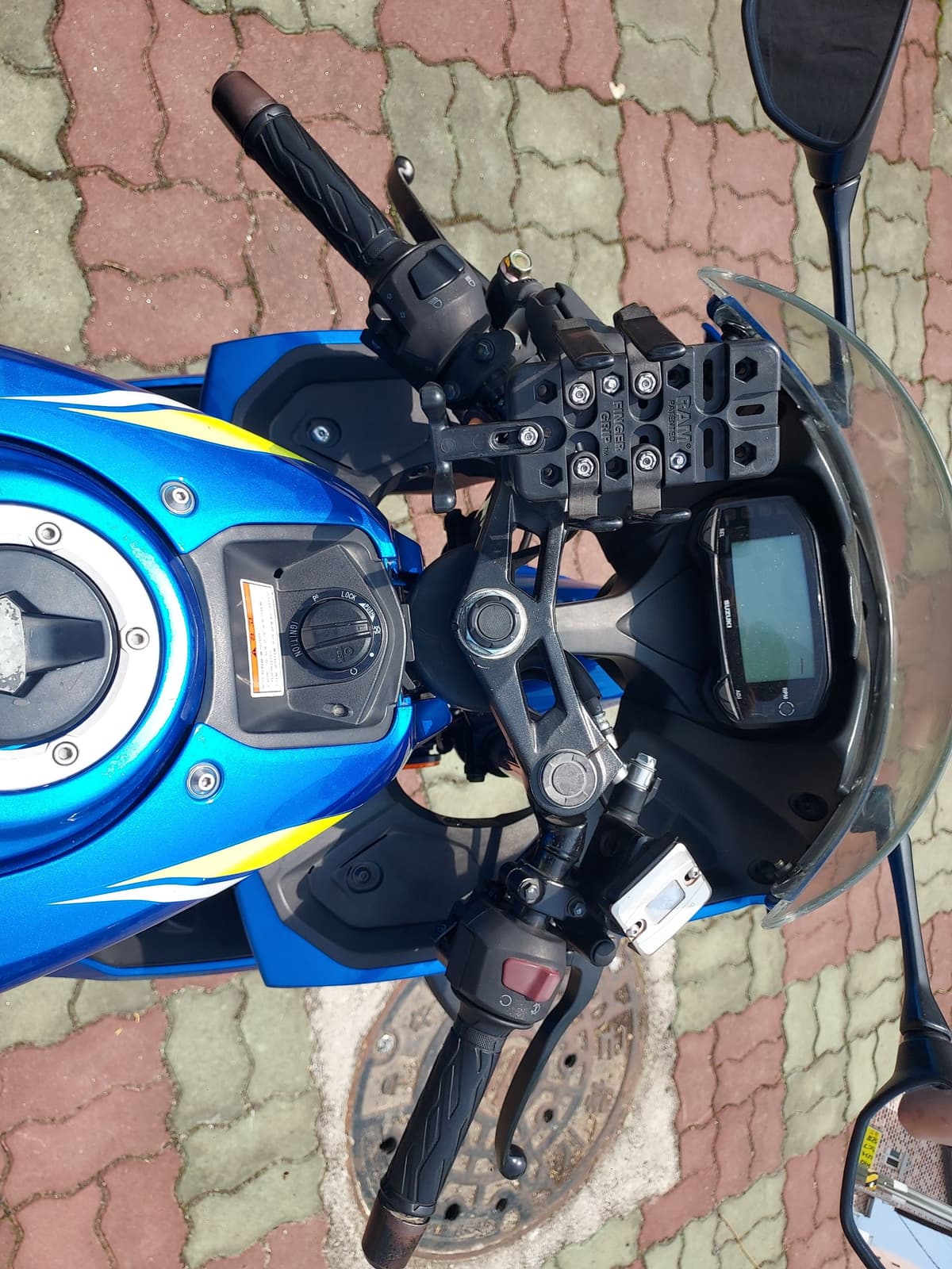 스즈키 GSX R 125 ABS more