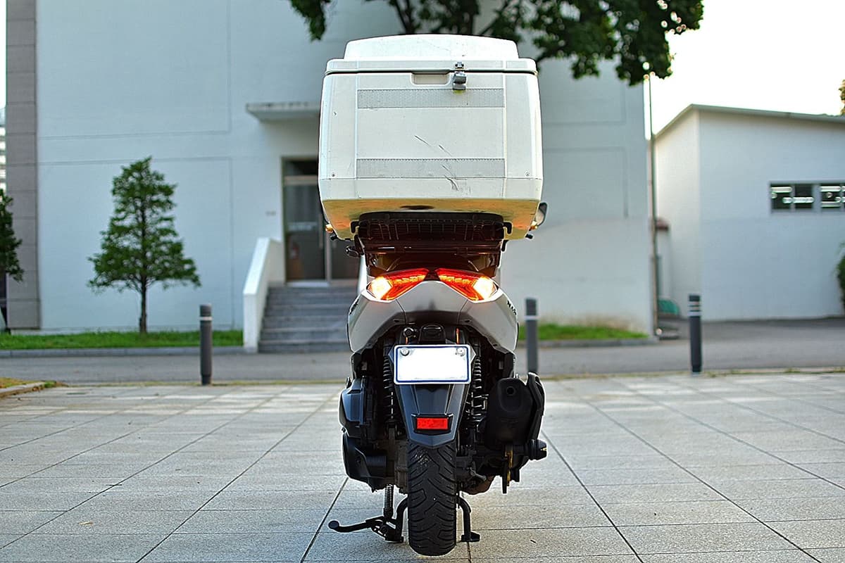 야마하 NMAX 125 4