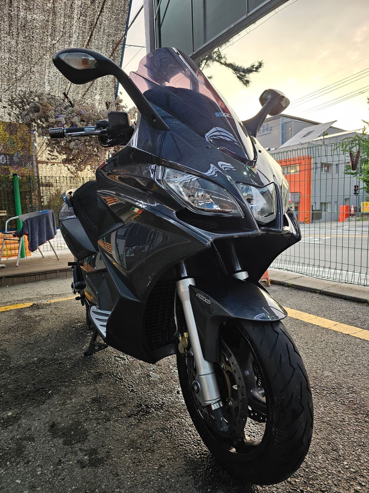 아프릴리아 SRV 850 3