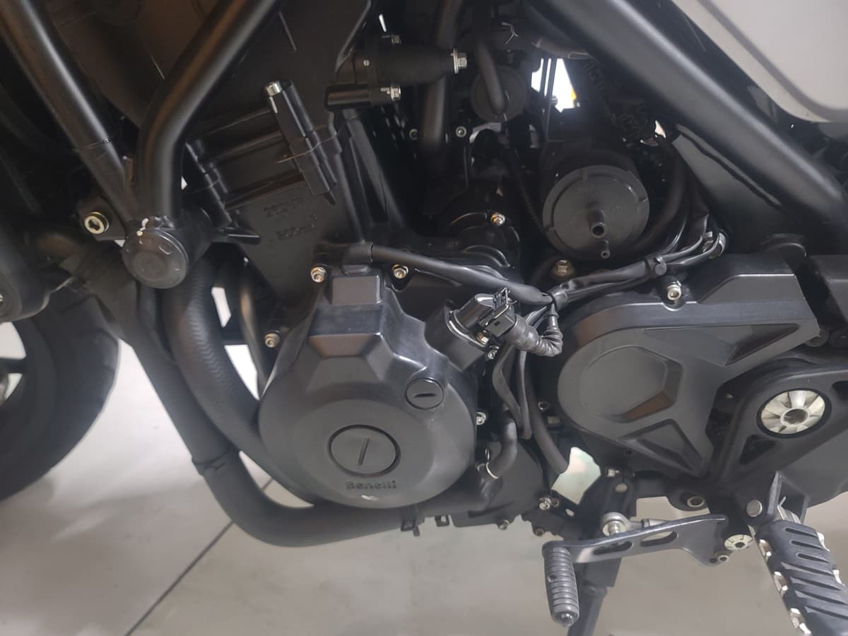 베넬리 레온치노 500 more