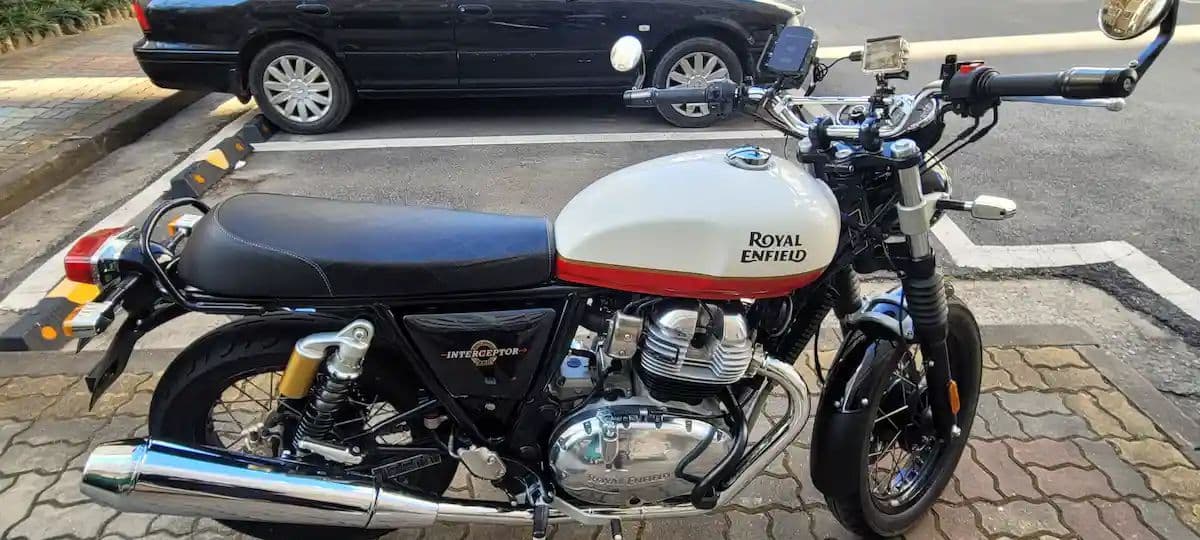 로얄엔필드 인터셉터 650 1