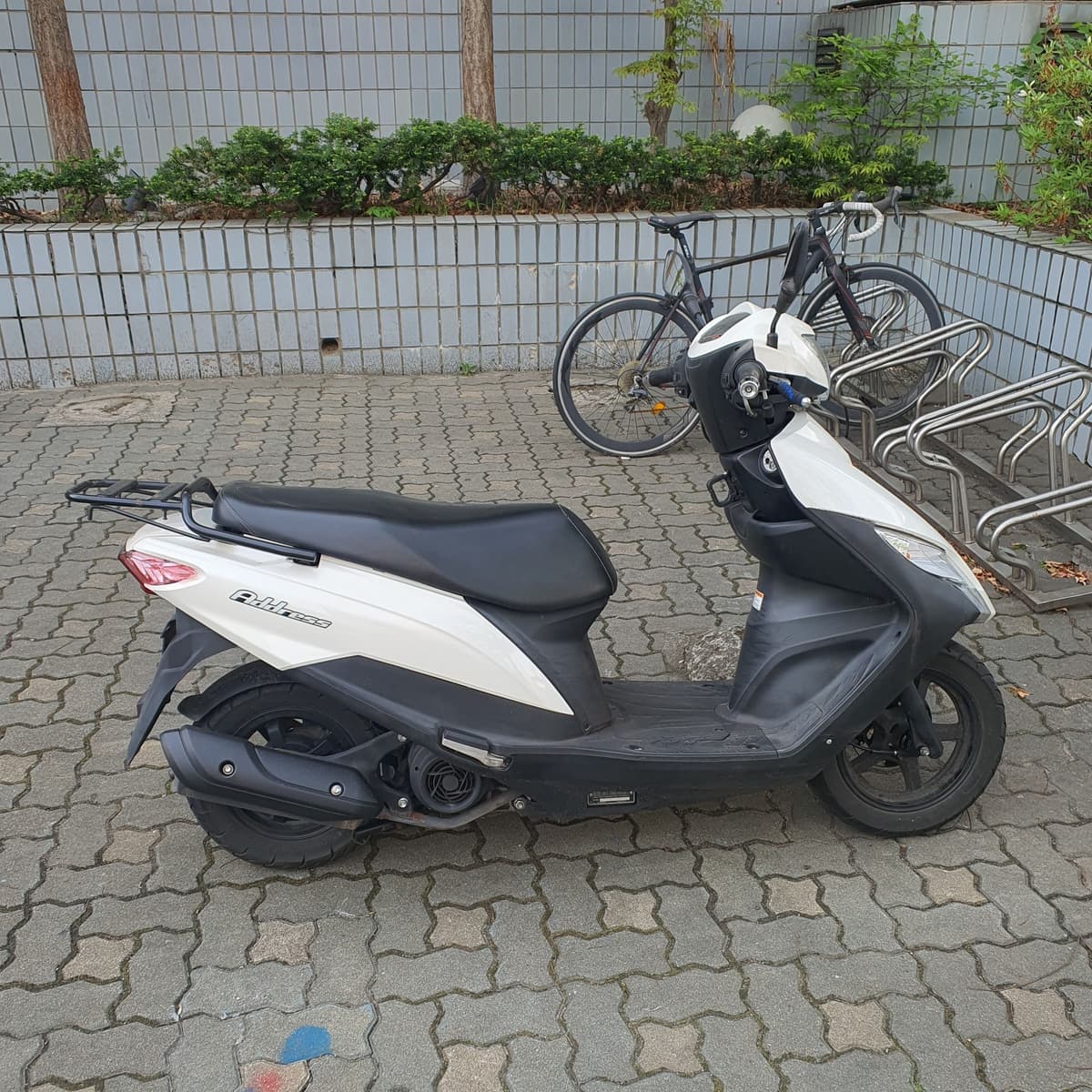 스즈키 어드레스 125 more