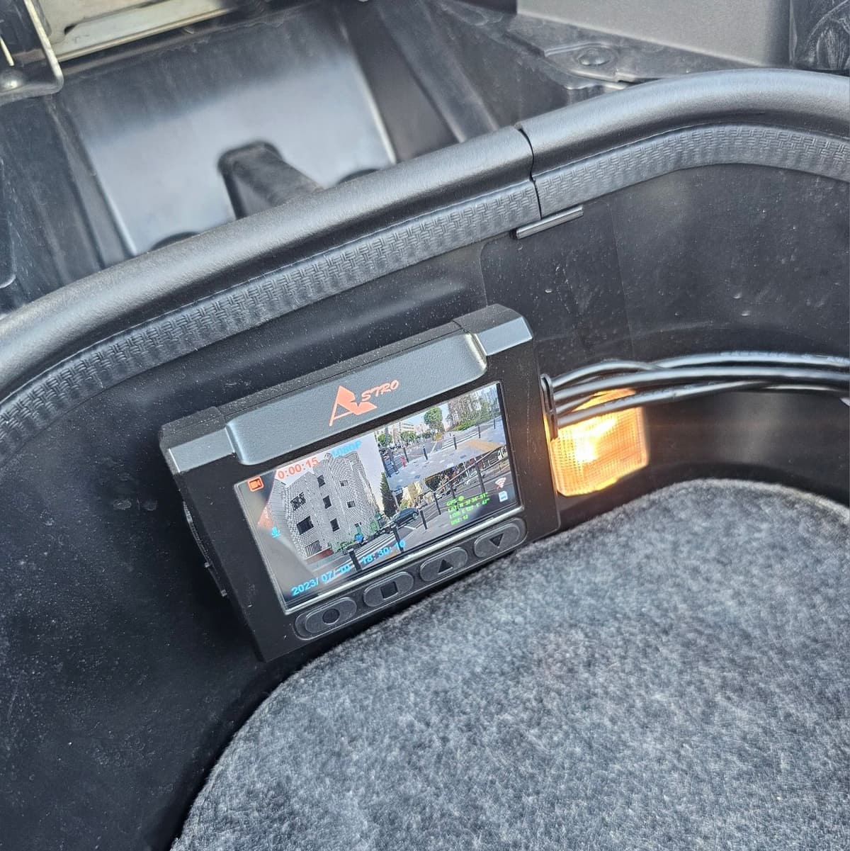 야마하 TMAX 560 7