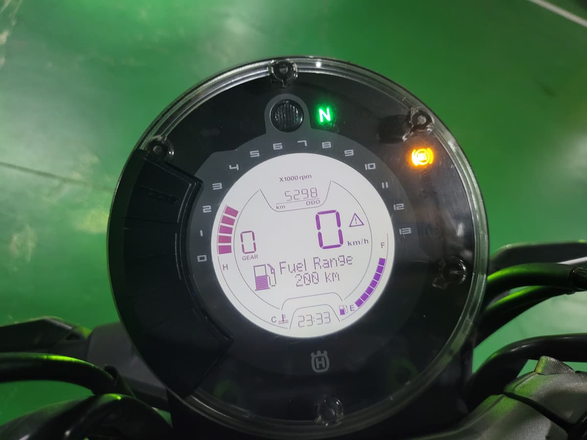 허스크바나 스바르트필렌 250 5