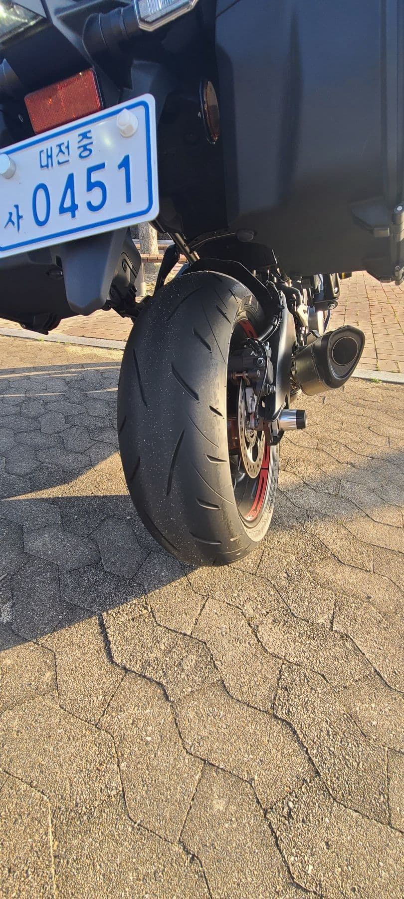 스즈키 GSX S 1000 GT 9