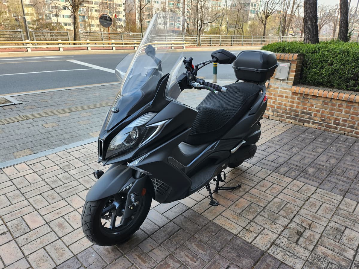킴코 다운타운 ST 125 i ABS 9