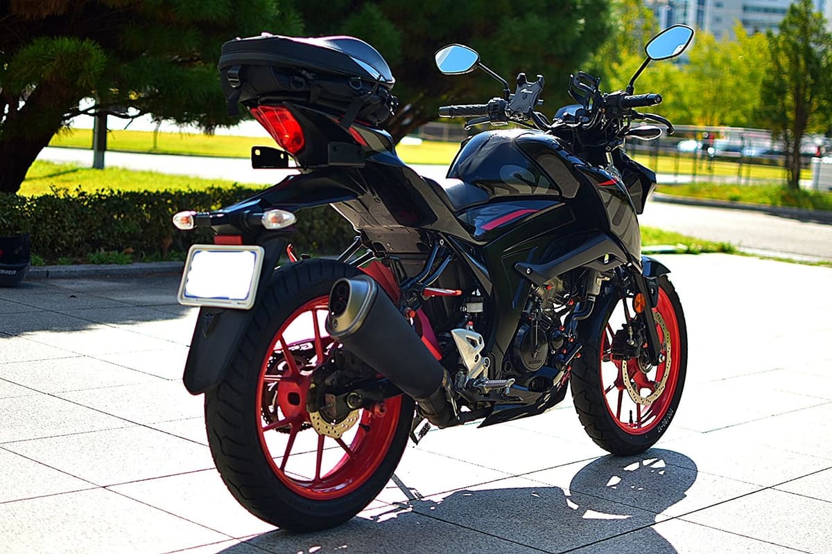 스즈키 GSX S 125 13