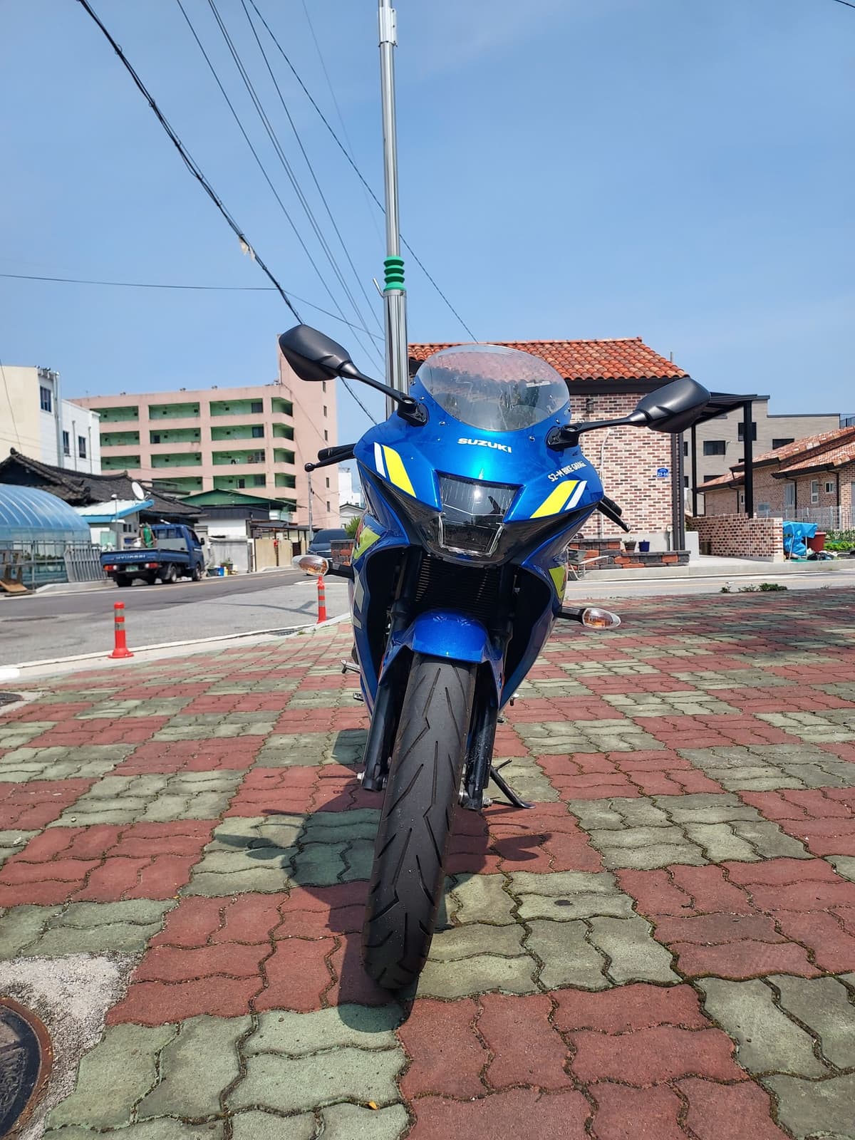 스즈키 GSX R 125 ABS 3