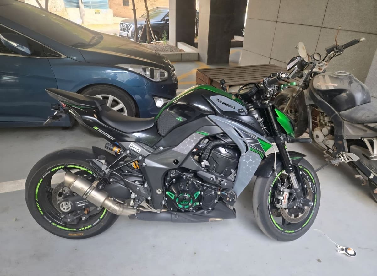 가와사키 Z 1000 R ABS 2