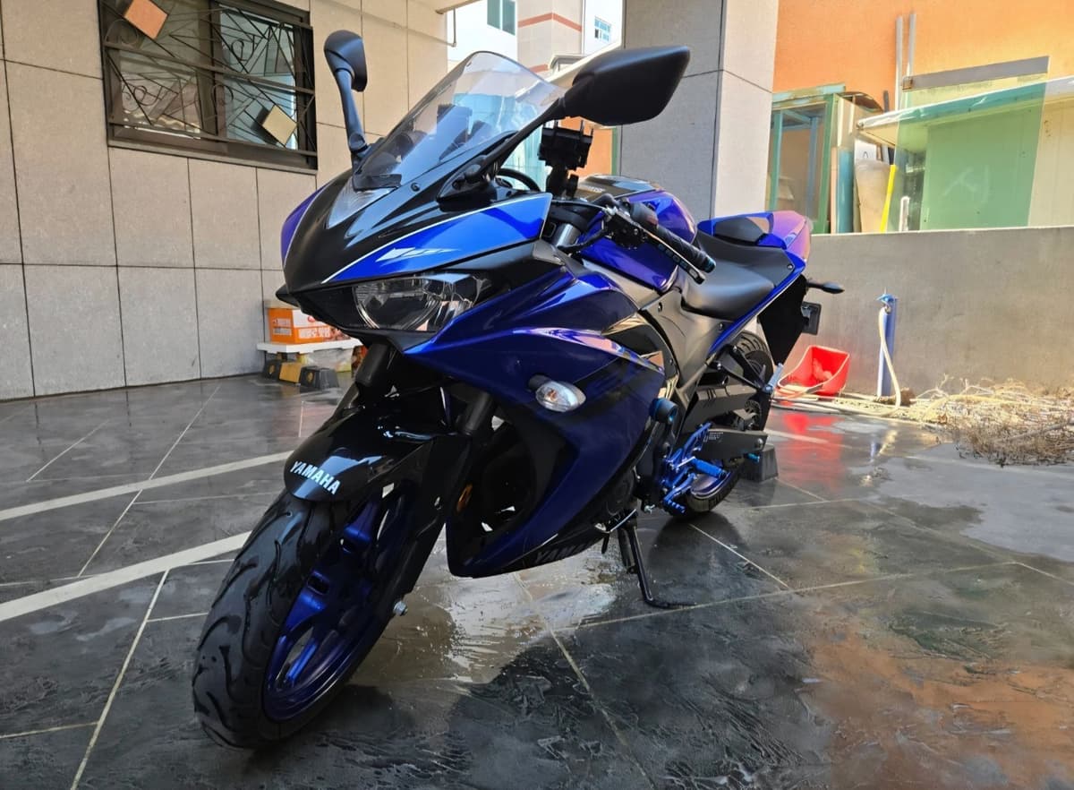야마하 YZF R3 1