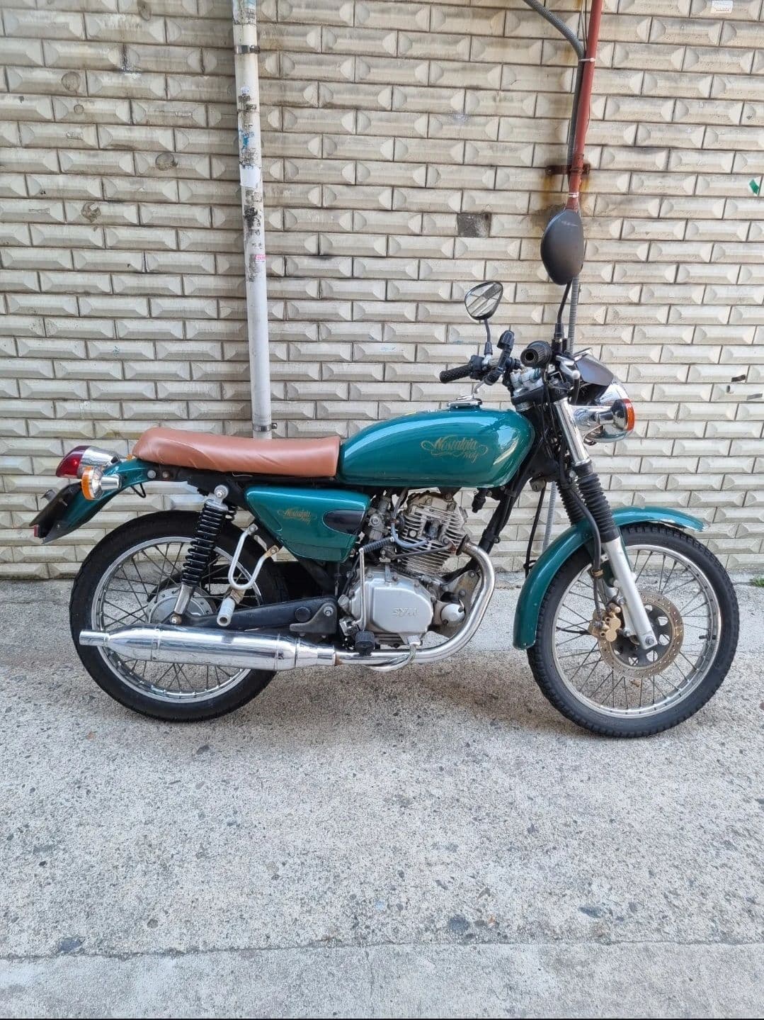 SYM 울프 125 노스텔지아 3