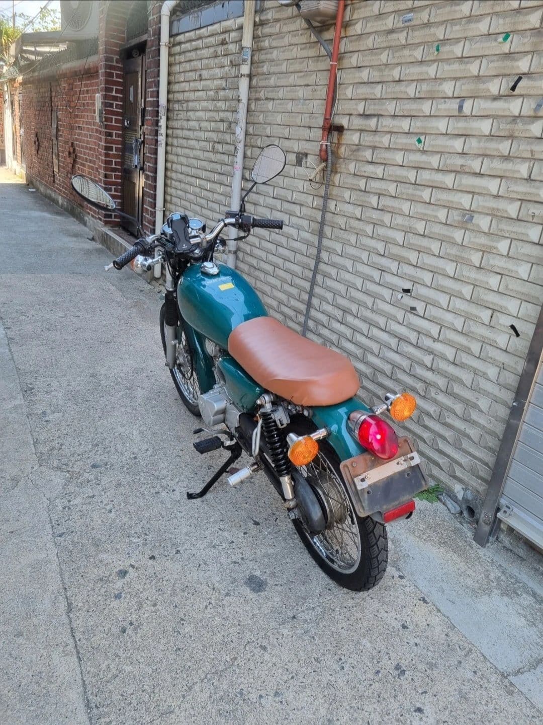 SYM 울프 125 노스텔지아 4