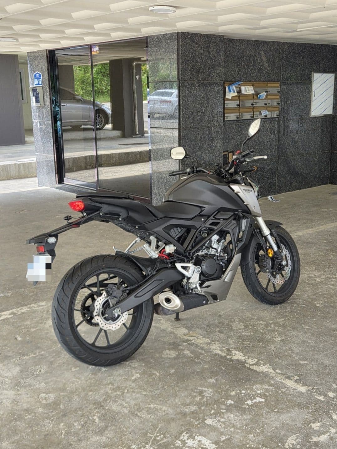 혼다 CB 125 R 5