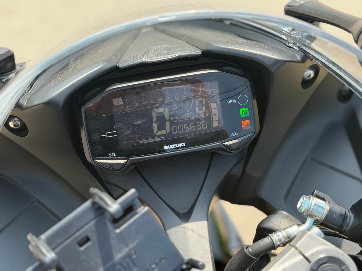 스즈키 GSX R 125 ABS 7