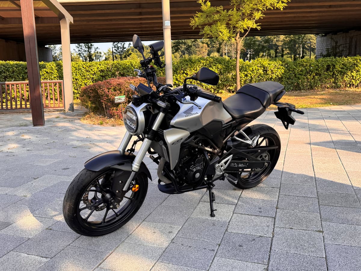 혼다 CB 300 R 5