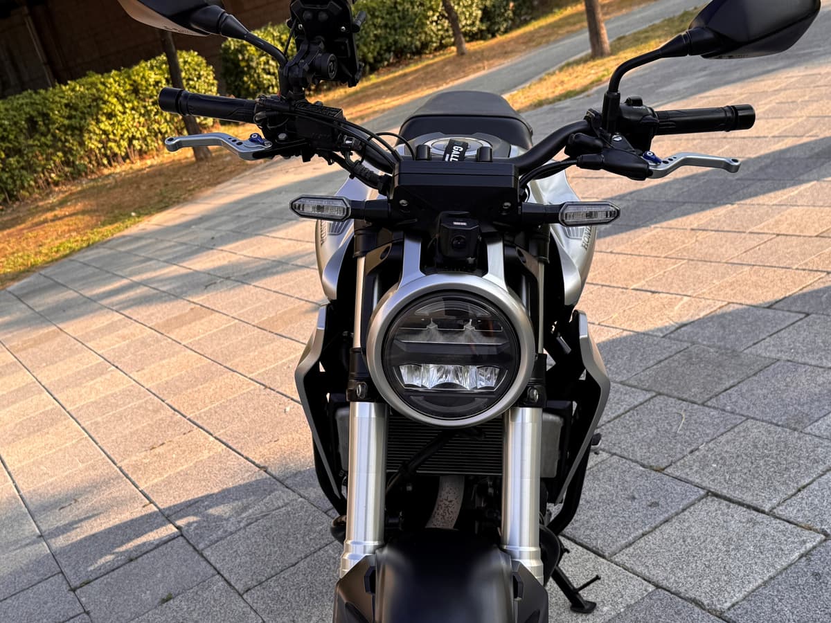 혼다 CB 300 R 7