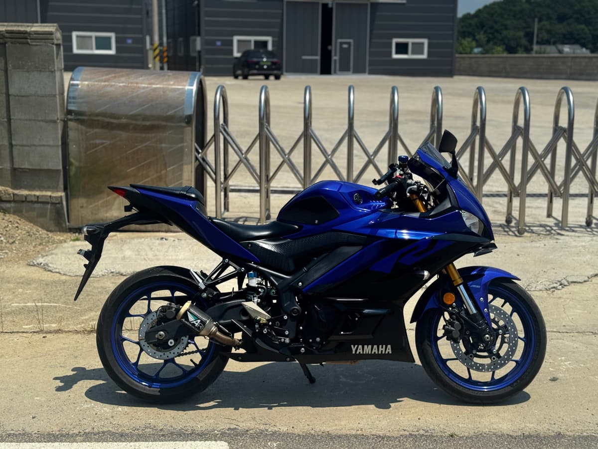 야마하 YZF R3 2