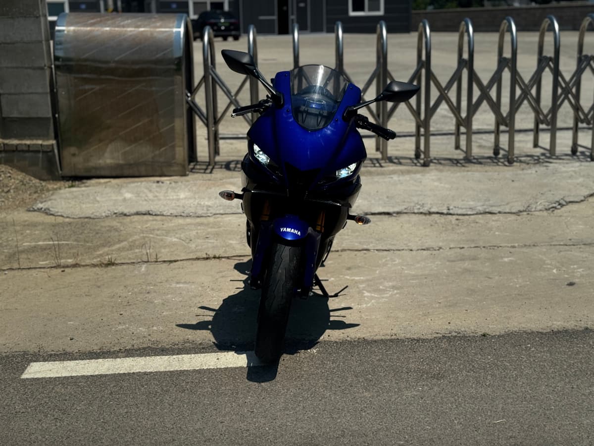 야마하 YZF R3 more