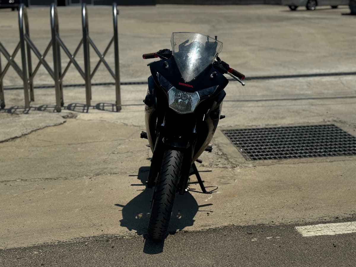 혼다 CBR 125 R more
