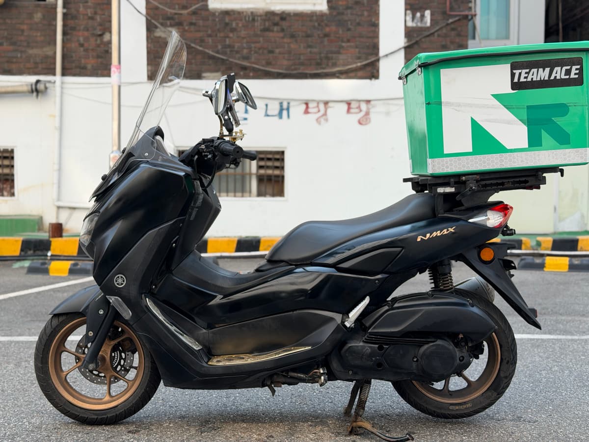 야마하 NMAX 125 4