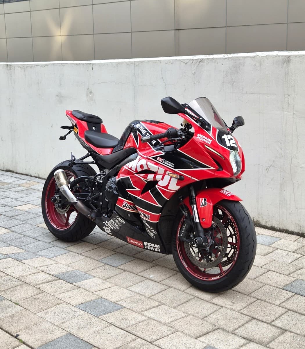 스즈키 GSX R 1000 1