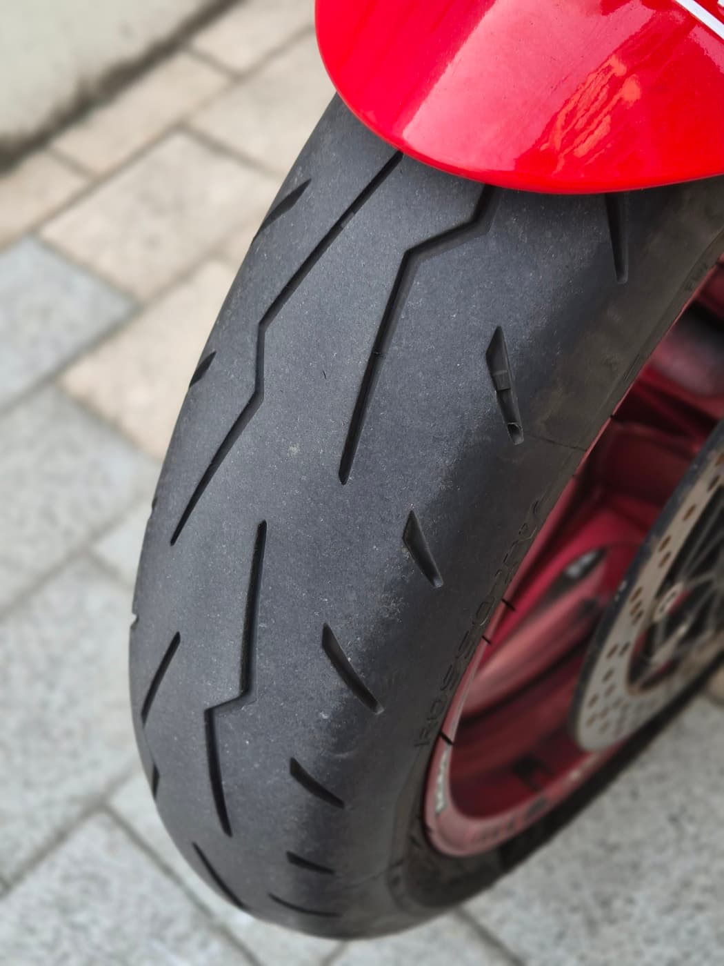 스즈키 GSX R 1000 9