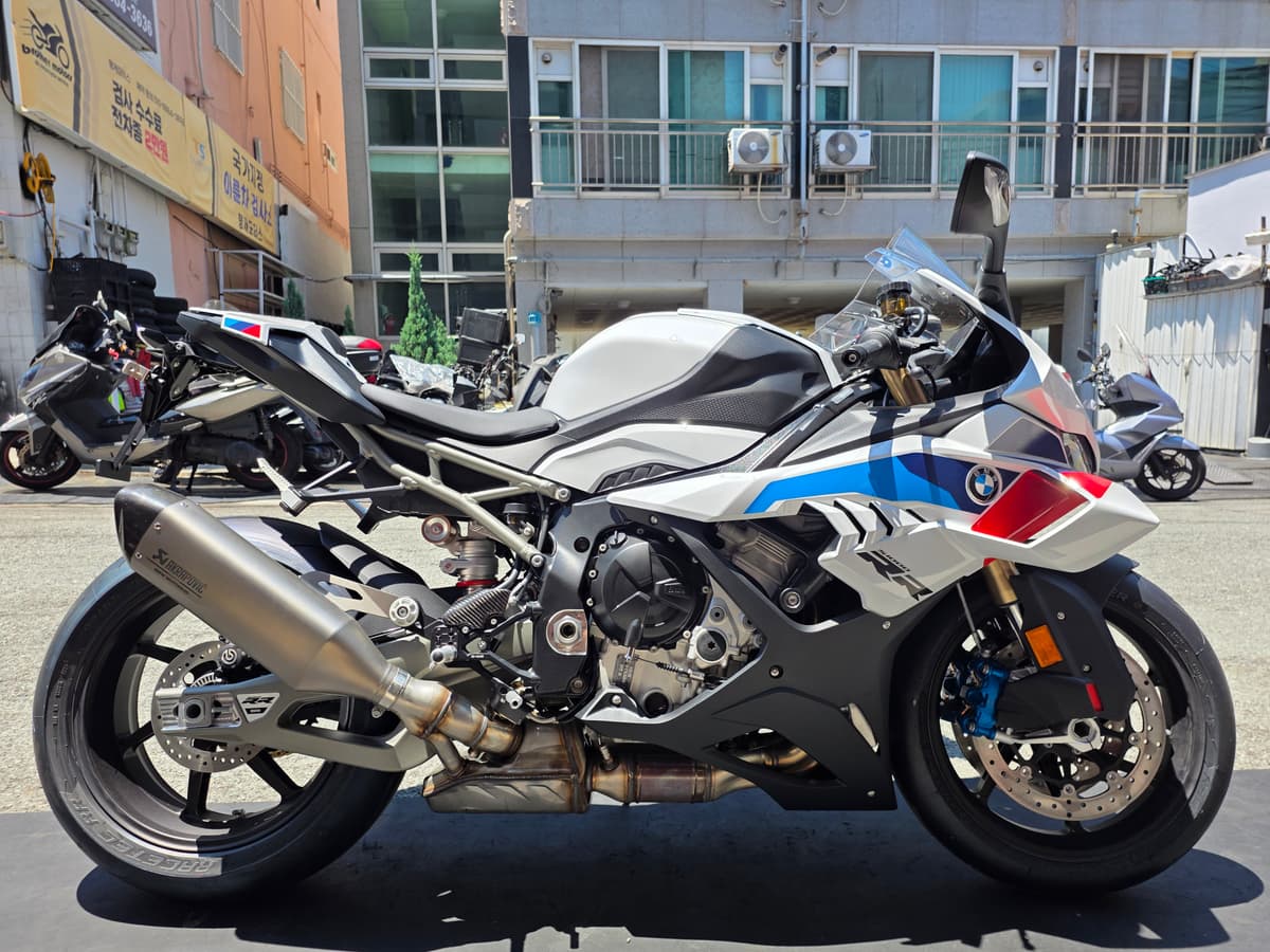BMW S 1000 RR 10