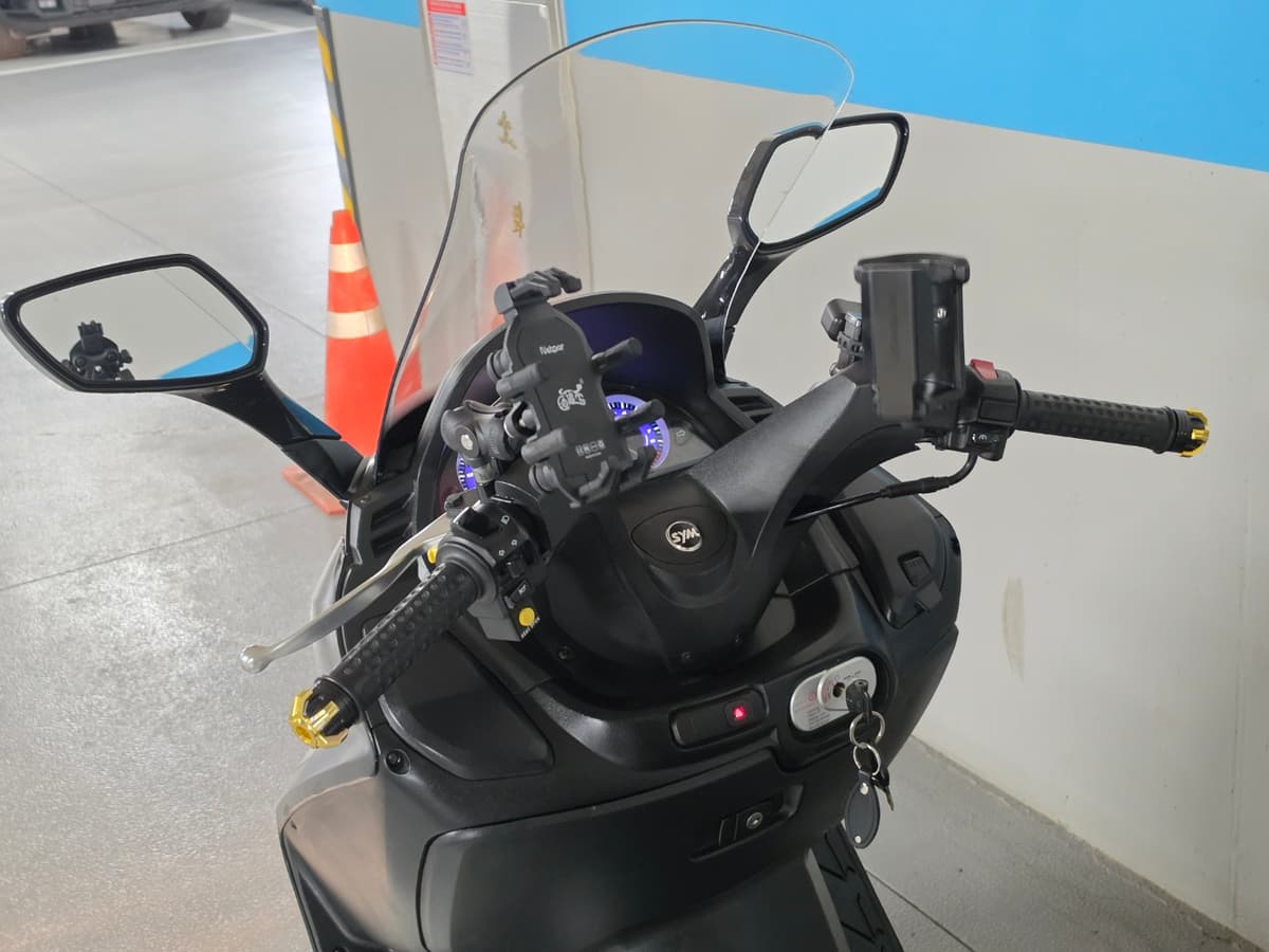 SYM 보이져 125 EVO 15
