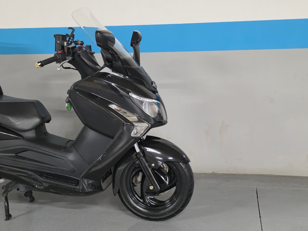 SYM 보이져 125 EVO 18