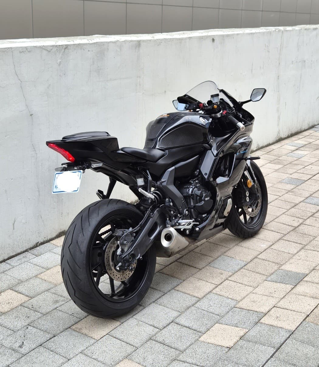 야마하 YZF R7 4