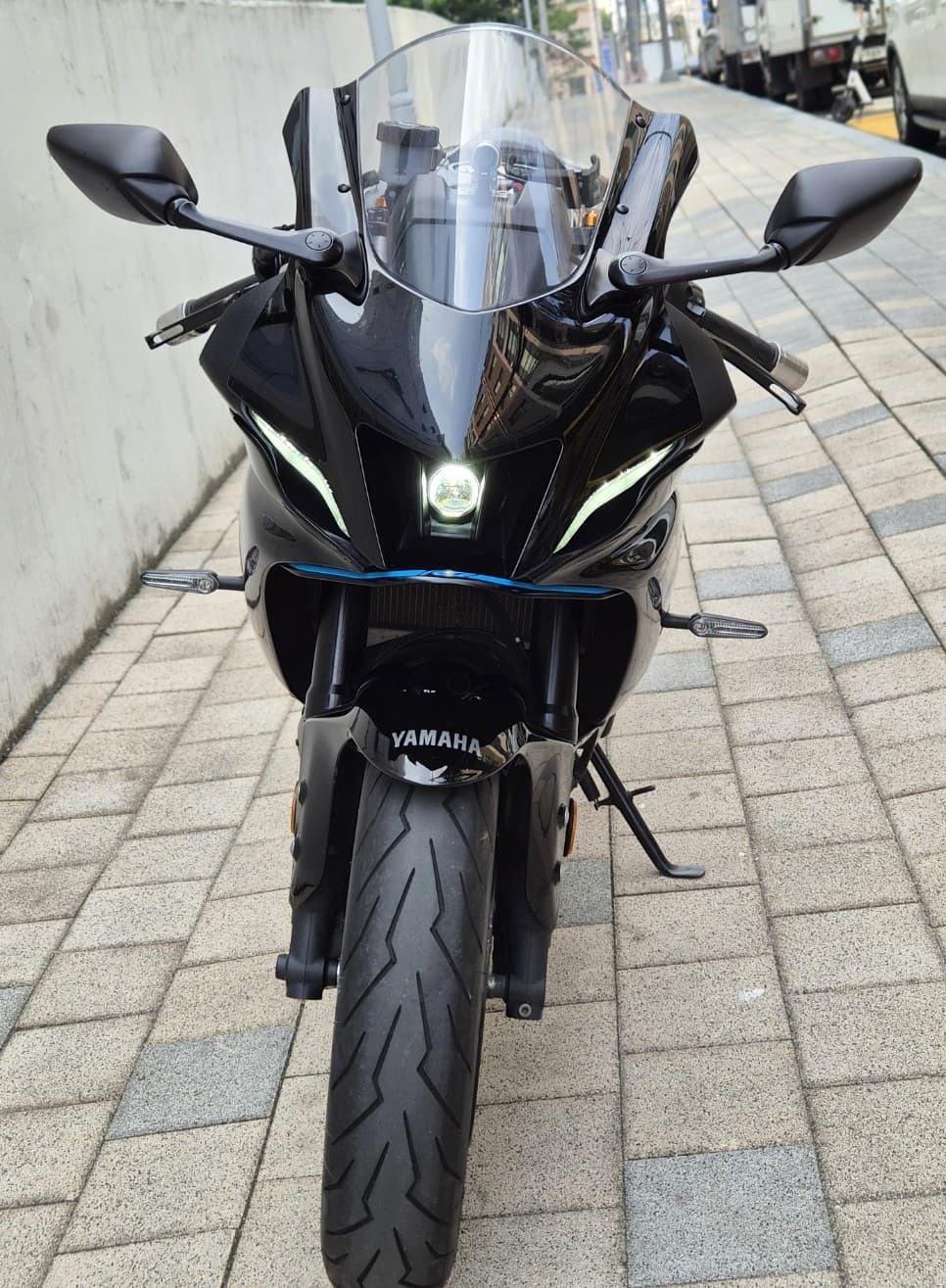 야마하 YZF R7 5