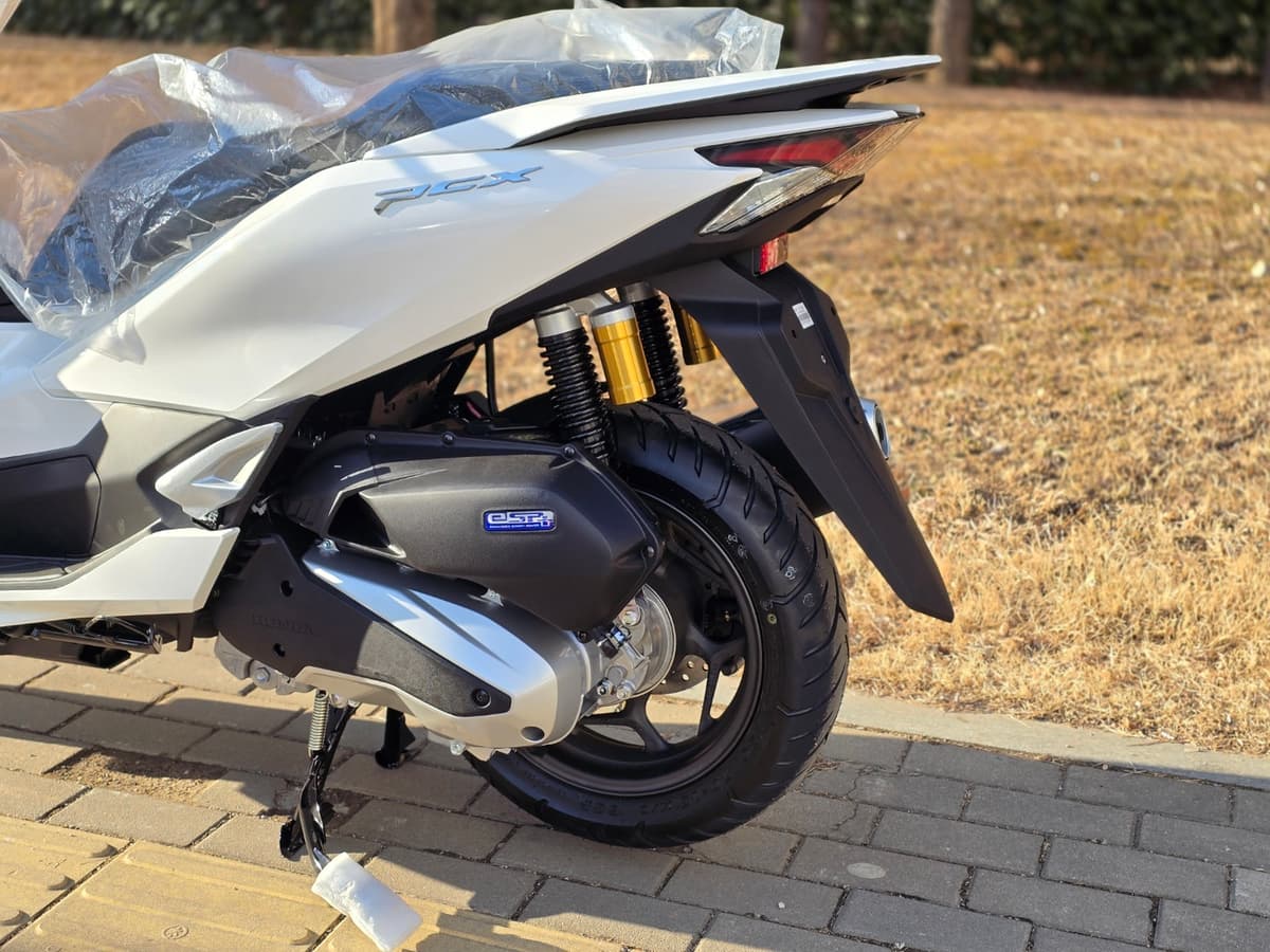 혼다 PCX 125 13
