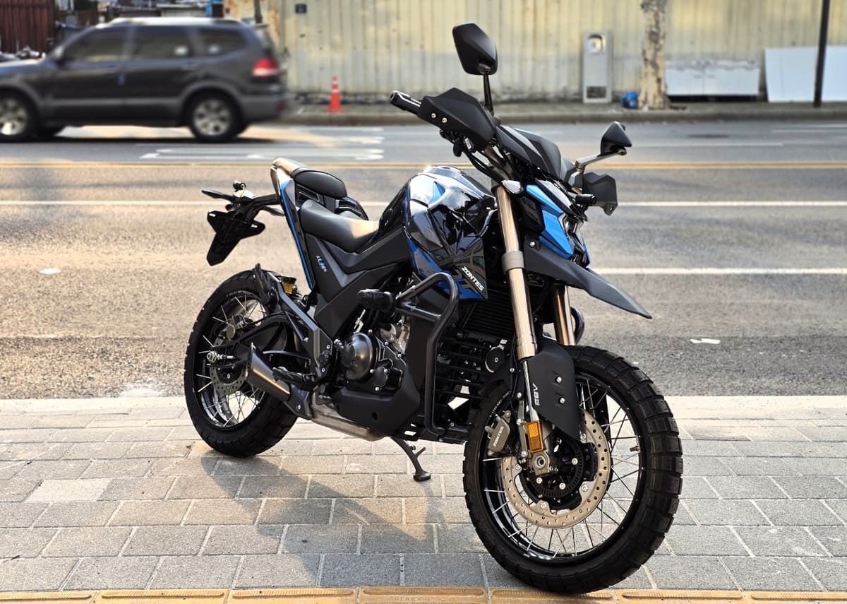 존테스 125 U1 1