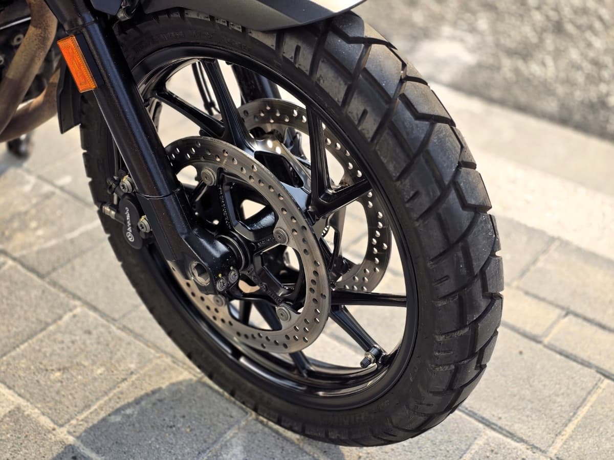 BMW F 750 GS 7