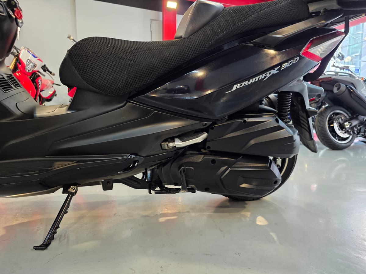 SYM 조이맥스 300 i 14